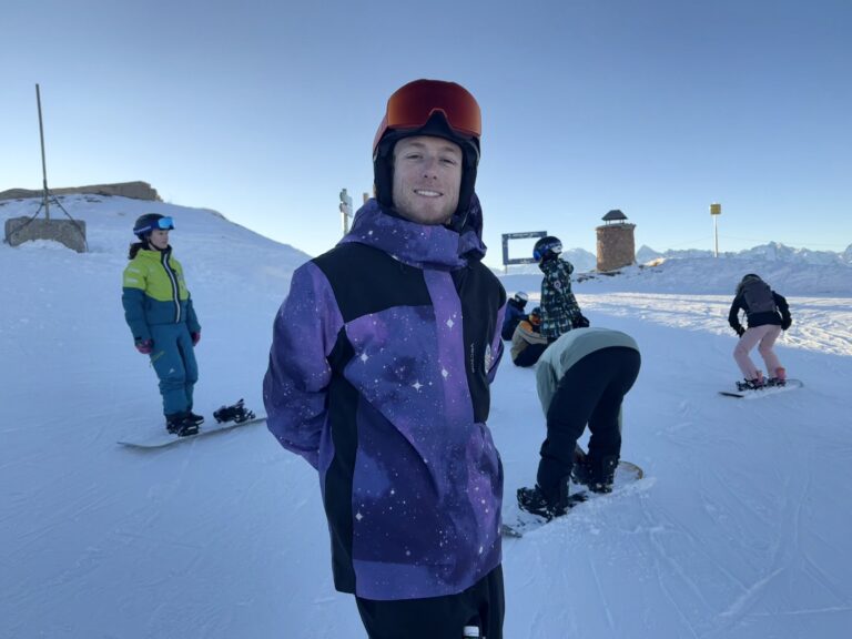 professional snowboard lessons in Montgenèvre
