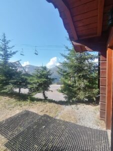 49c77071-ff0a-43ef-844e-3cb5c94e76b4