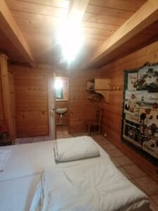 9b476d5a-749e-451a-a673-5ae2d89a616f