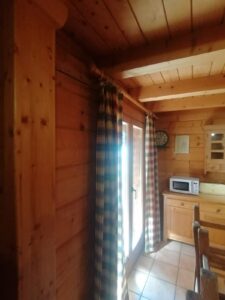 dafed8de-fefe-4e28-a80b-afe185d16c94